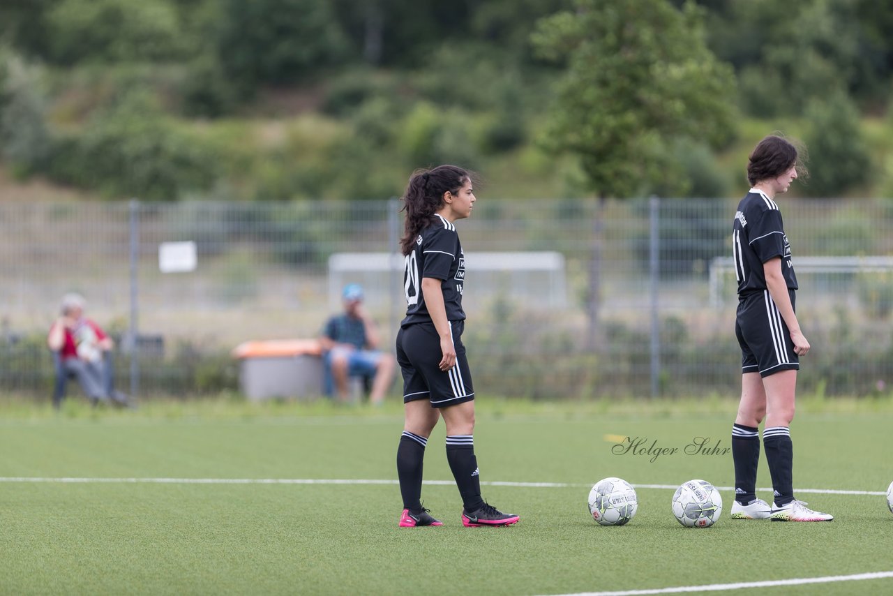 Bild 147 - Frauen FSC Kaltenkirchen - SG Daenisch-Muessen : Ergebnis: 7:1